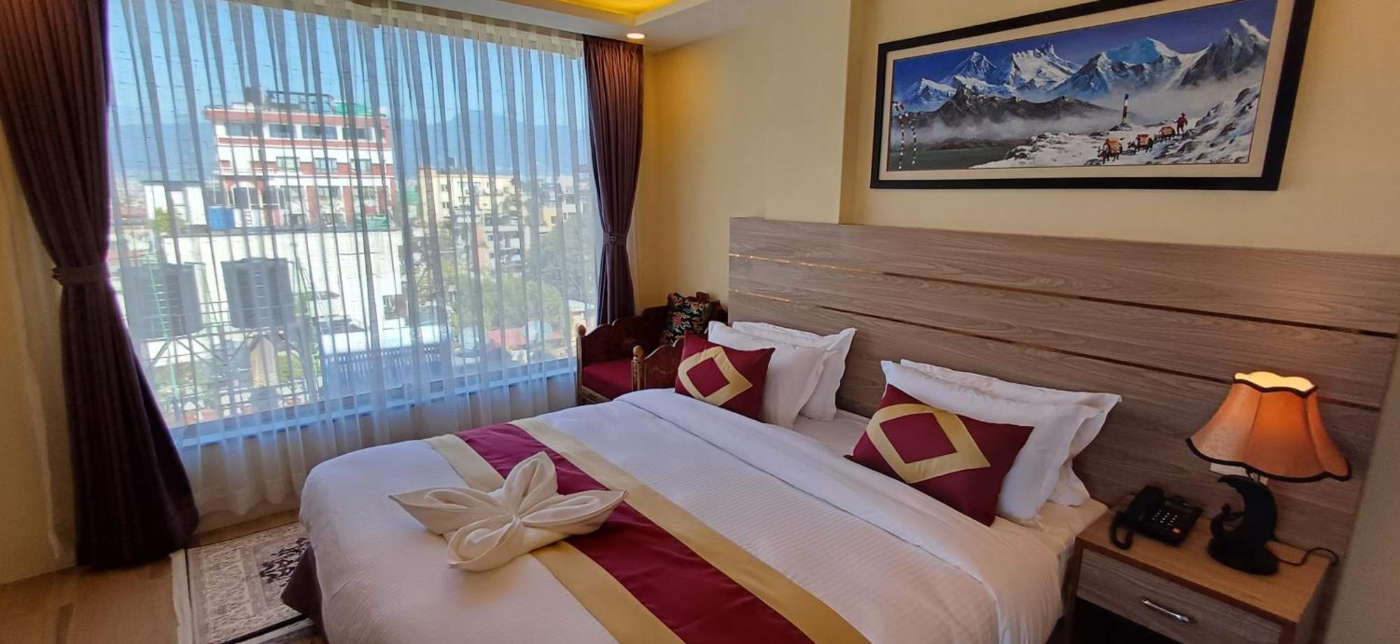 Hotel Yakroo Manang Kathmandu Exterior photo
