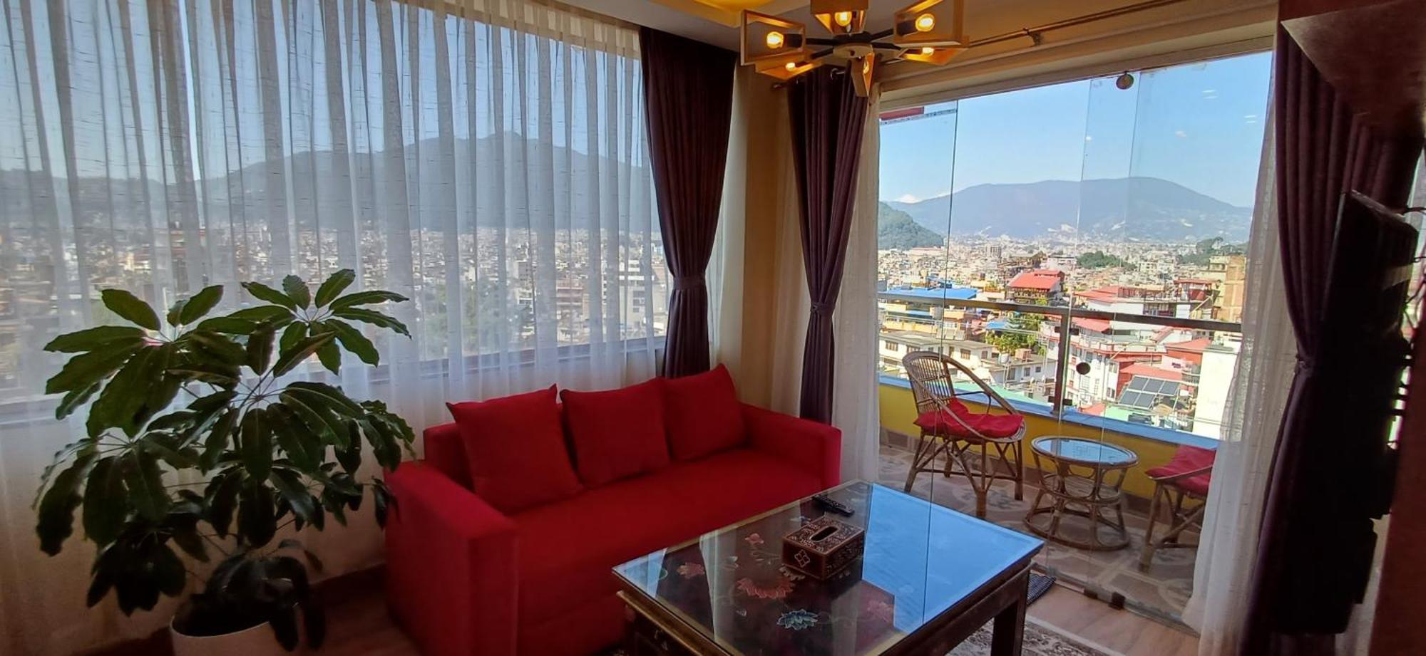 Hotel Yakroo Manang Kathmandu Exterior photo